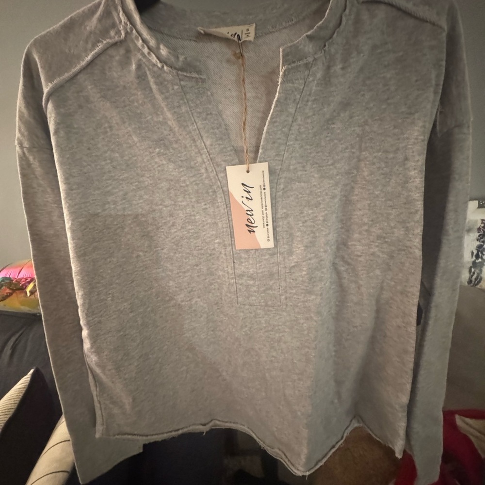 NWT Gray Long Sleeve Top